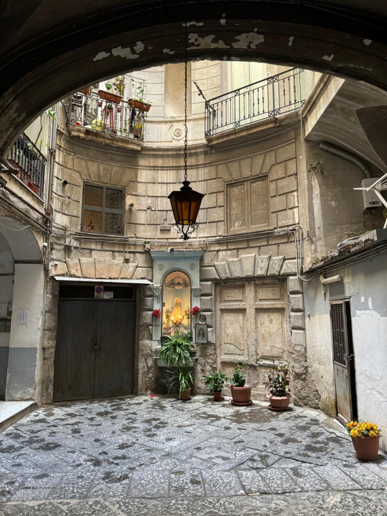 Casa Gennarino Apartment Napoli Bagian luar foto